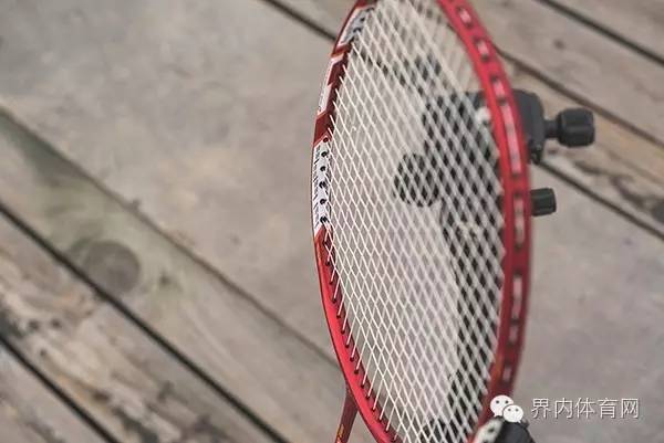 弓剑之后,谁将坐上平衡拍的铁王座?——YONEXDUORA7双刃战拍评测