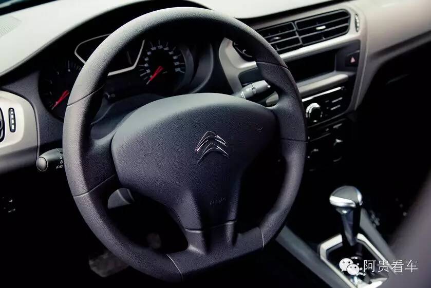 爱丽舍捷达桑塔纳,大众桑塔纳和雪铁龙爱丽舍哪个好