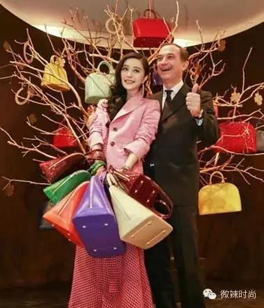 选择经典的包包永远不会错,买包包不过时