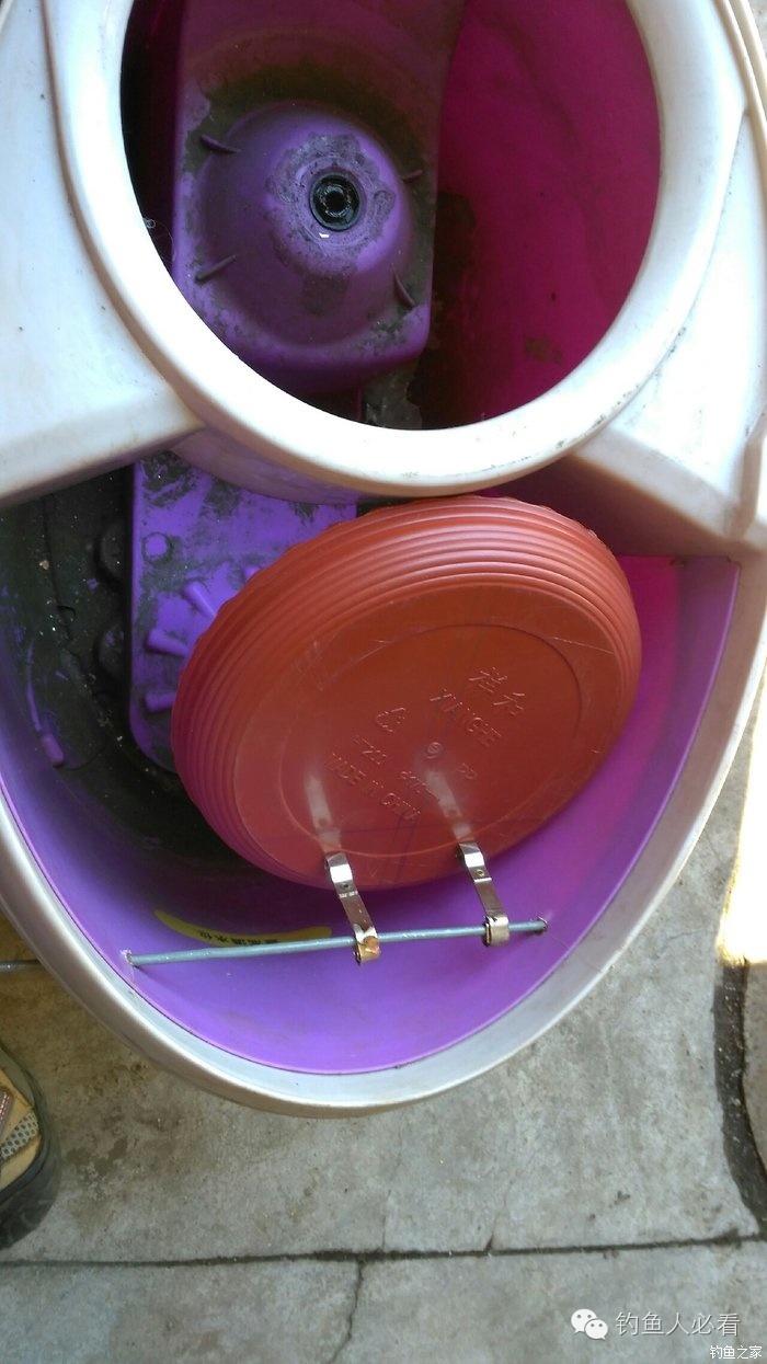 拖把桶改装钓箱,拖把桶改钓箱