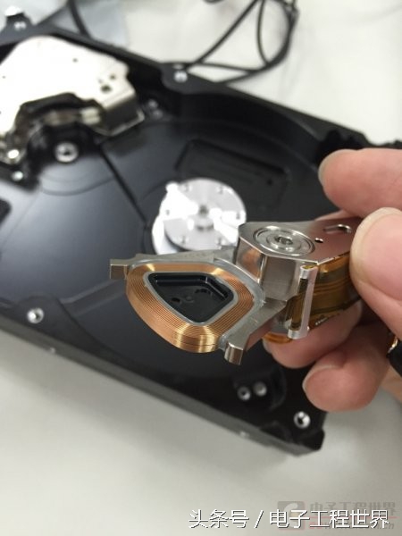 希捷1tb固态硬盘拆解,希捷1t移动硬盘没有了怎么办