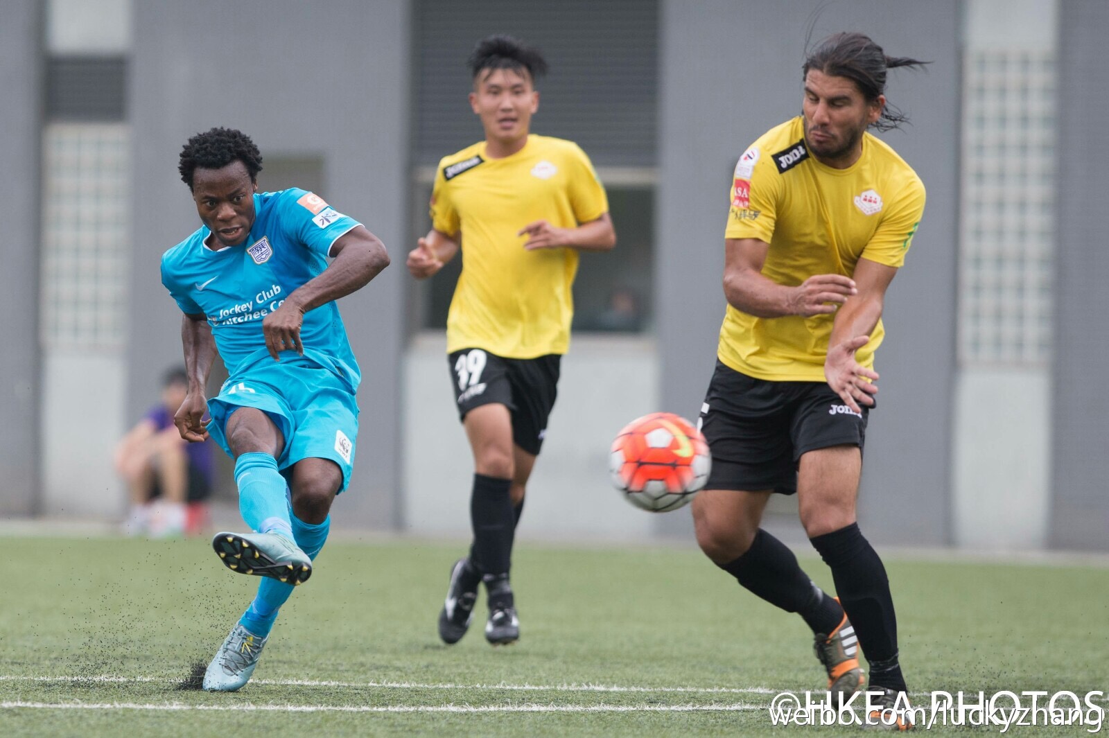 范志毅孙继海李玮锋,范志毅在广州踢过球