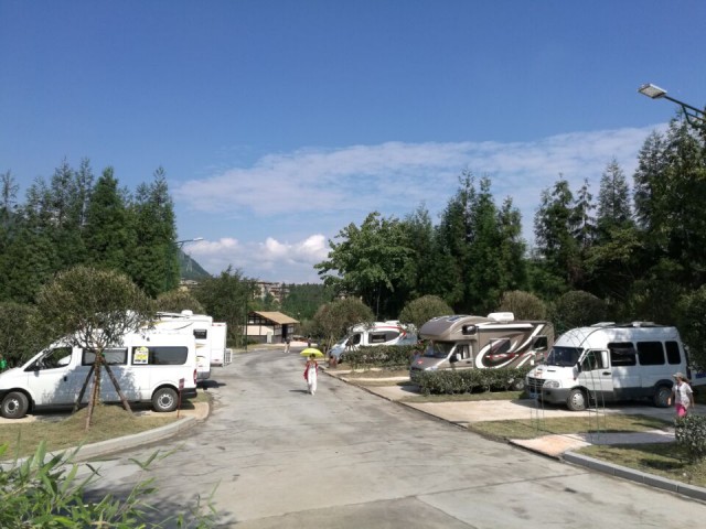 洪雅汽车营地,洪雅七里坪露营基地