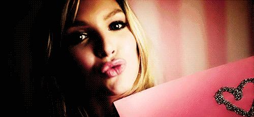 淑女显瘦拍照姿势大全,怎么拍照显瘦又上镜