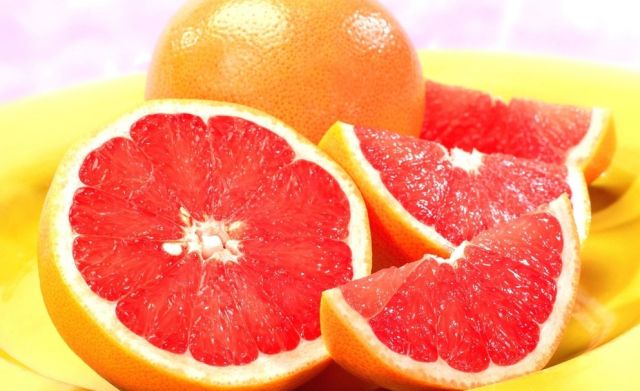 晚上吃什么水果不会胖还利于减肥,晚上不宜吃的六种水果越吃越胖