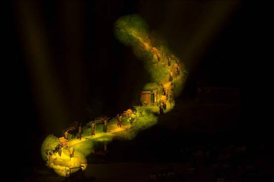 超多美图慎入！开神车，走丝路，这些不可思议的美景就在中国！