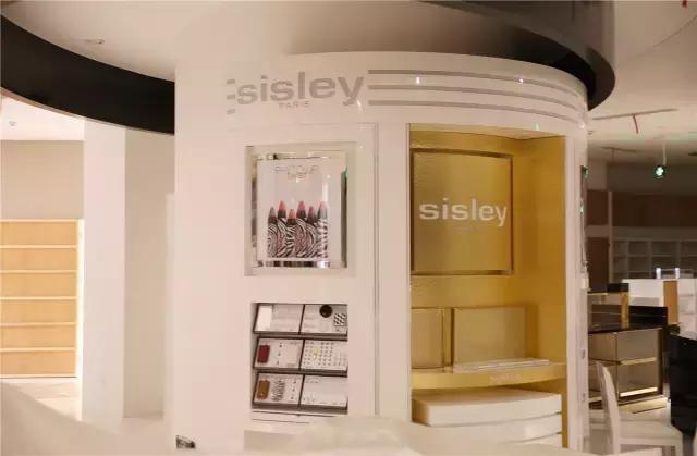 上海市内最大的免税店,上海最大免税店在哪里