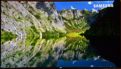 三星65q60z电视最佳效果,三星65ks8800能看直播吗