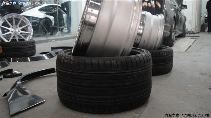 全记录怪兽版奔驰C63AMG改装C74