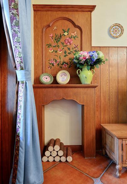 127平跃层装修现代简约风,跃层124平装修风格大全三房两卫