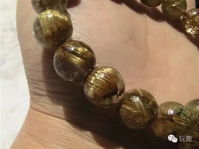 没钩子怎么串手串,手上戴的佛珠手串怎么串