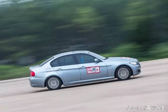 如何挑选一款适合自己的轮胎,夏季轮胎和四季轮胎