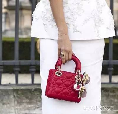 迷你可爱呆萌有趣小公主包,你负责赚钱我负责貌美如花表情包