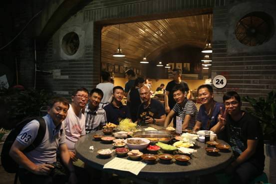 超多美图慎入！开神车，走丝路，这些不可思议的美景就在中国！