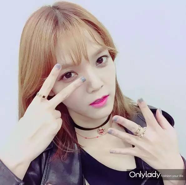 韩剧女主角同款耳坠,韩剧中的珠宝首饰