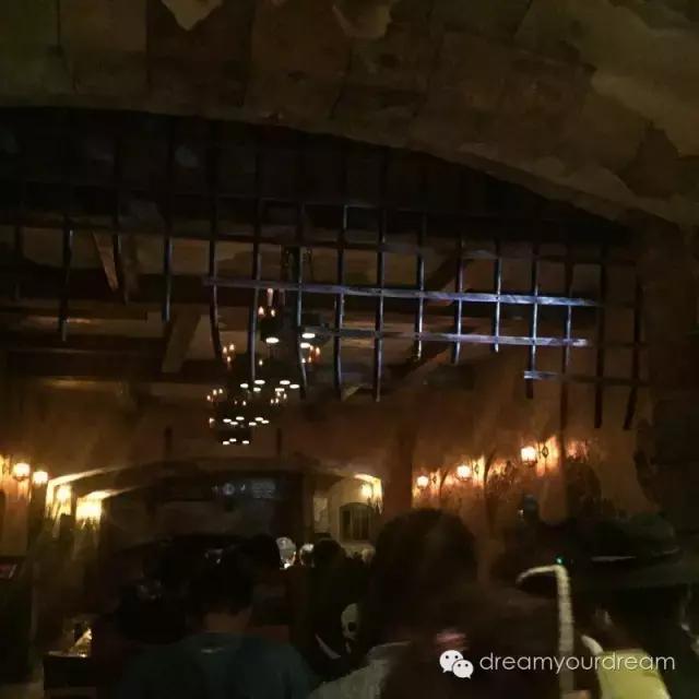 迪士尼世界好玩吗,迪士尼好玩吗真实评价