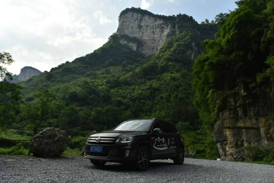 超多美图慎入！开神车，走丝路，这些不可思议的美景就在中国！