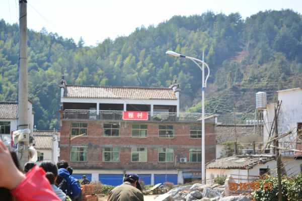 稻草人旅行有什么特色,稻草人旅行沙漠