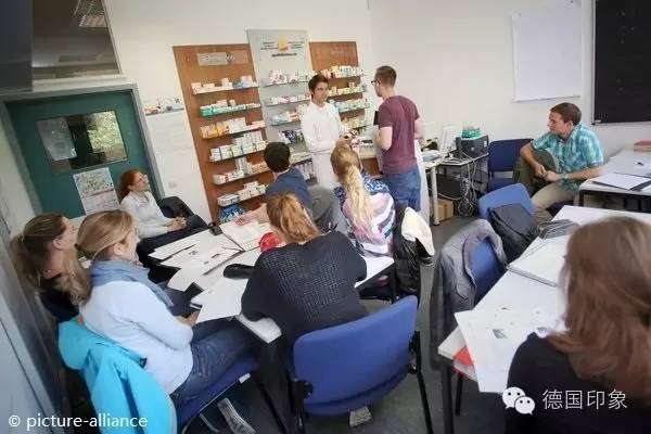 扒一扒国人超爱光顾的德国药店，还有给力的药剂师