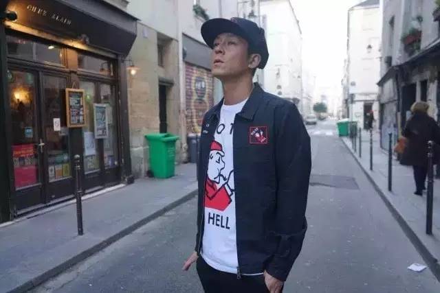 除了以最屌的姿势上热搜,他还创立了这样一个品牌!