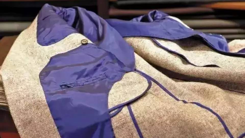 怎样判断一件衣服是否有质量问题,怎样判断一件衣服的质量好不好