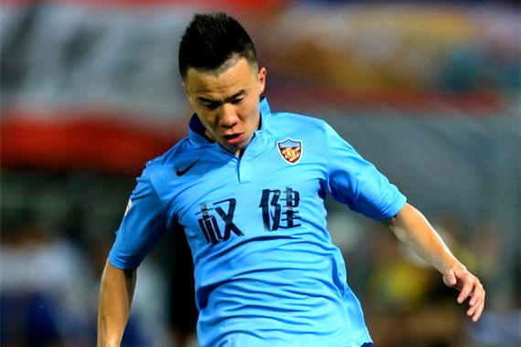 *疆新**进前四跻身冲超军团，权健屠深圳回榜首，北控人和皆掉队