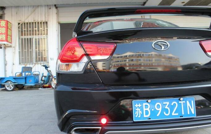 10年东南v3菱悦手动真实驾驶感受,老款菱悦v3灯光高低调整