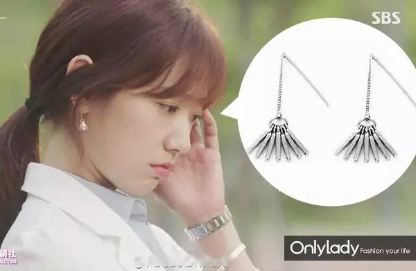 韩剧女主角同款耳坠,韩剧中的珠宝首饰