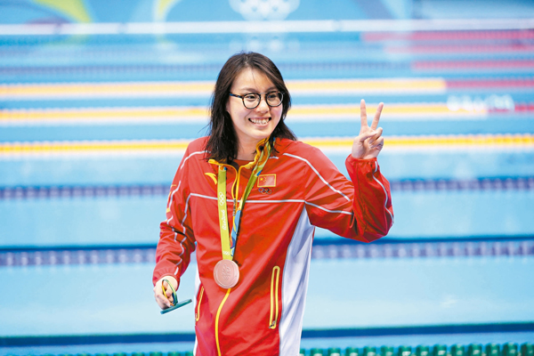 傅园慧抖音直播是真的吗,傅园慧网络直播小龙虾