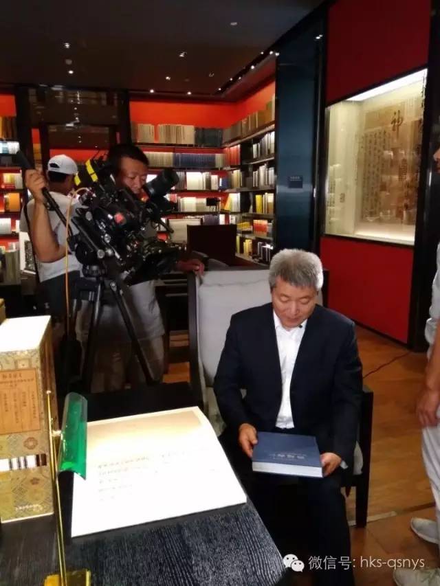 看这里!哇咔咔《南山区形象宣传片》之友情出演篇