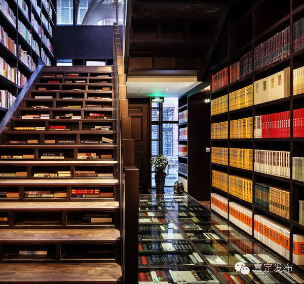 人文·疁风如何让我遇见你，在上海的旧书店里