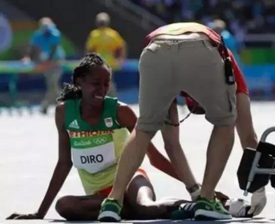 吃瓜群众来了完整视频,吃瓜群众来吃瓜