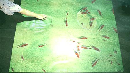 奇葩！泉州这家餐厅竟开在3D电影院里！招牌菜是西瓜皮！