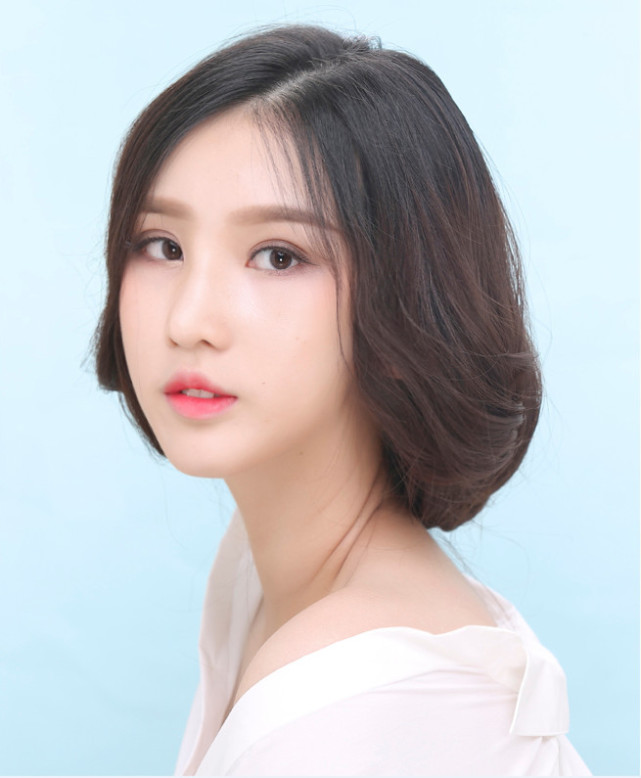 韩流美妆教程,韩星朴春仿妆