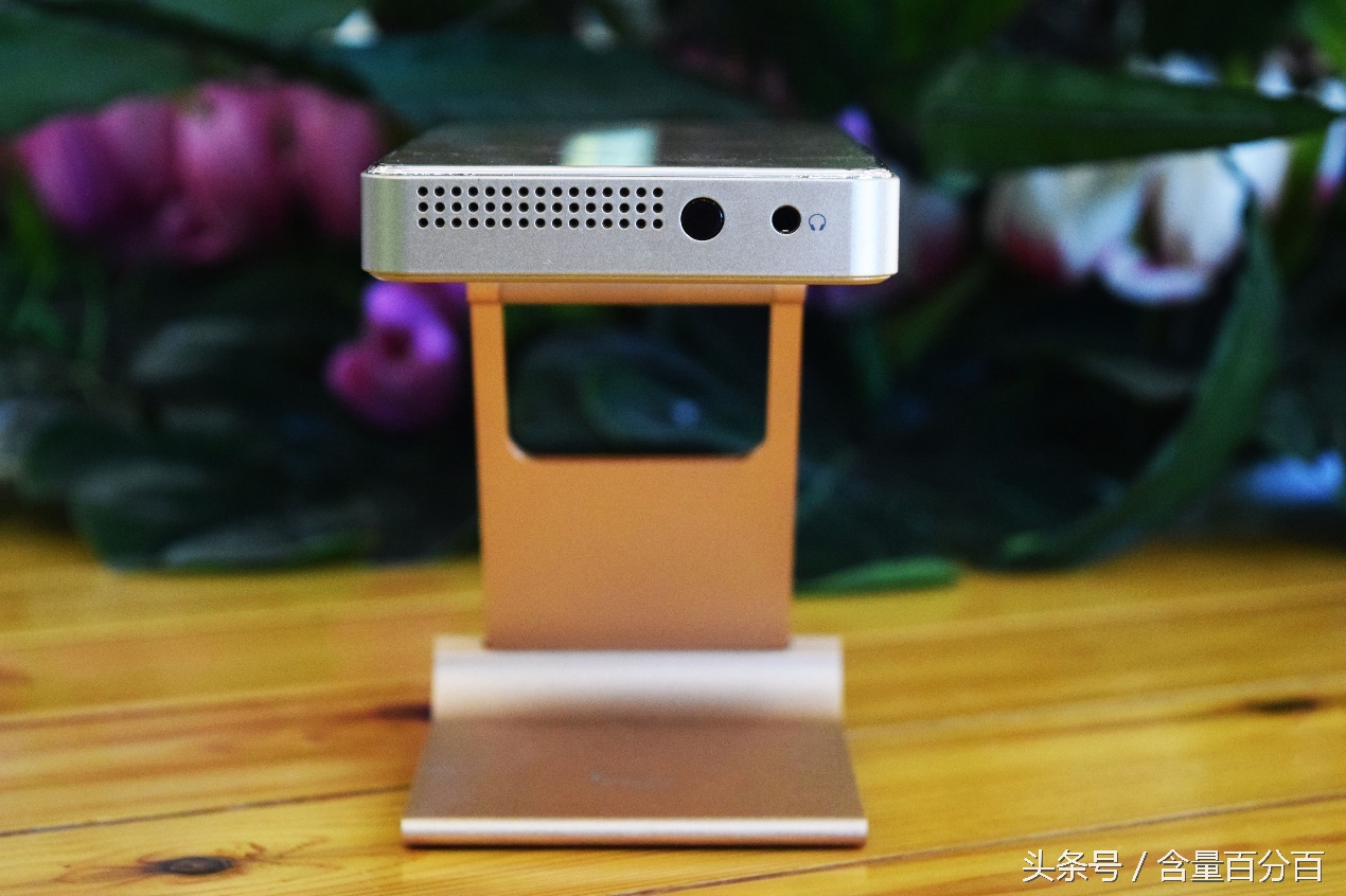 真不是钱包，神画小媚AR投影电视到底如何呢