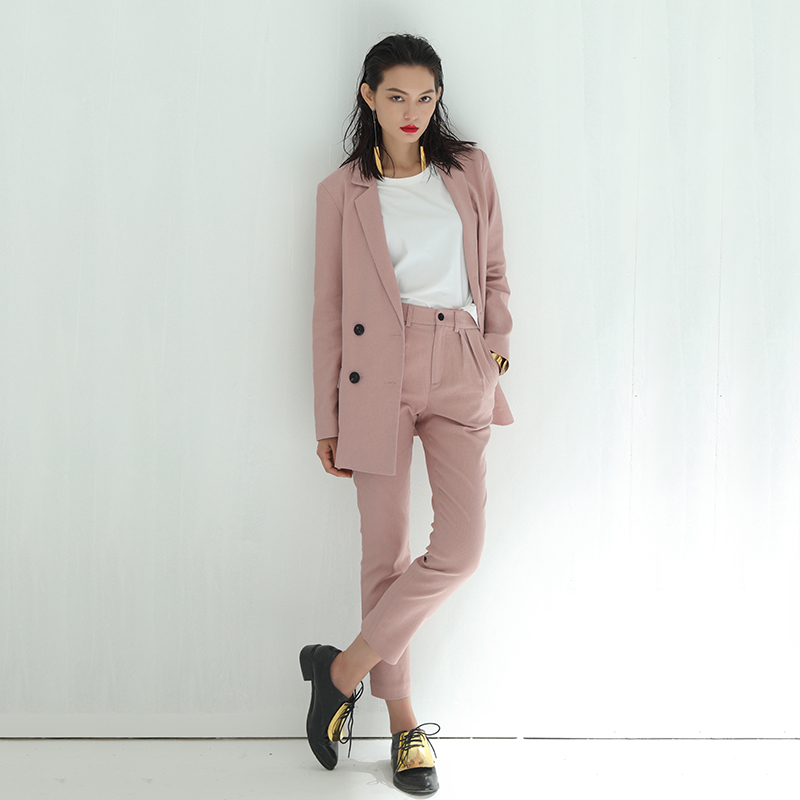 职业装秋冬职业搭配,ol职业装风格小外套特点