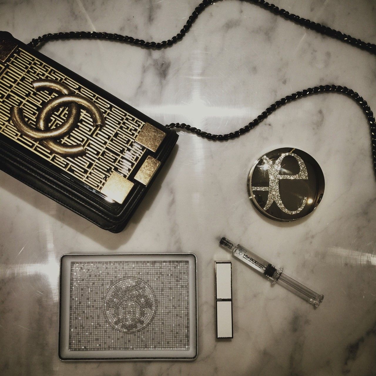 晒包包,晒包包的正确方法