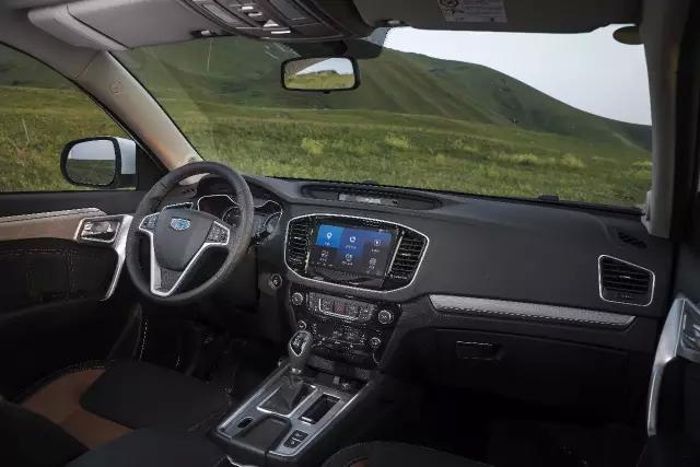 国产又一爆款suv顶配只要10万,又一款国产神车suv