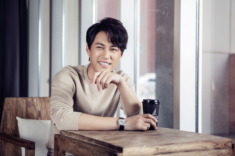 粉丝送华晨宇生日礼物排第几,粉丝送华晨宇豪车视频