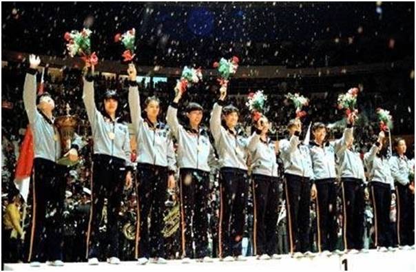 无敌铿锵玫瑰,中国女排铿锵玫瑰mv