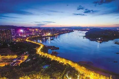 以后谁再跟你说巴南不好，就把这条微信甩给他