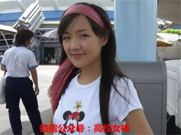 还记得2018年的巴啦啦小魔仙吗,还记得小时候的巴啦啦小魔仙吗