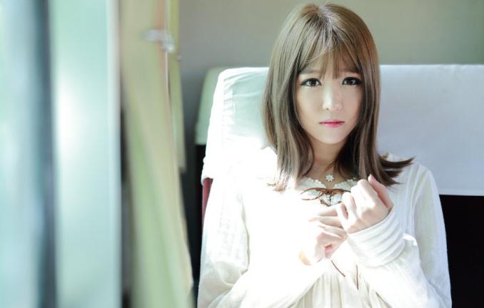 新婚夜妻子发烧丈夫冒雨买药,新婚之夜妻子呕吐不止