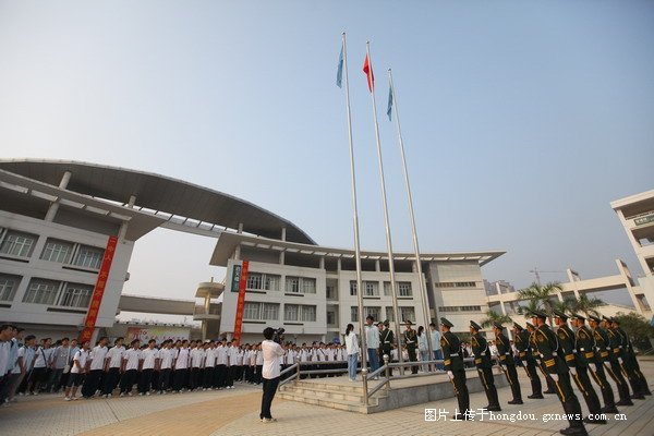 南宁校园生活实拍,南宁校园故事