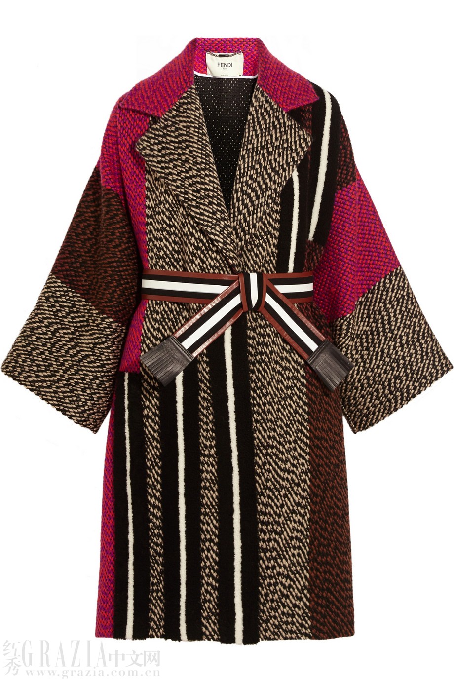 全球公认最保暖的外套,今年最火爆款外套御寒保暖