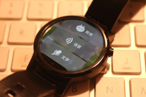 moto360手表一代二代对比,ticwatchmoto360