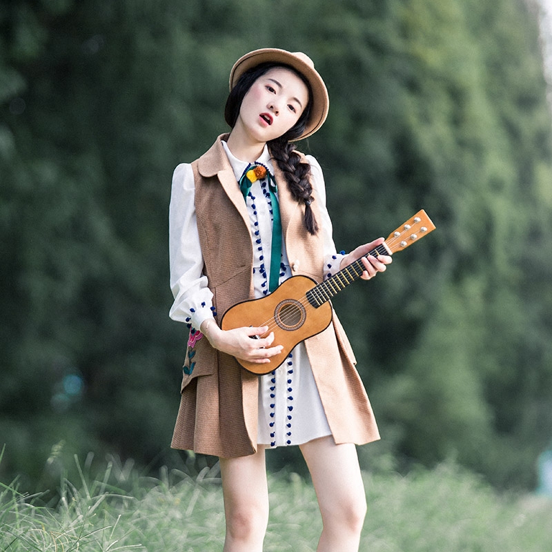 涔濇湀鍒濈鏈嶈鎼厤,涔濇湀閽堢粐椹敳