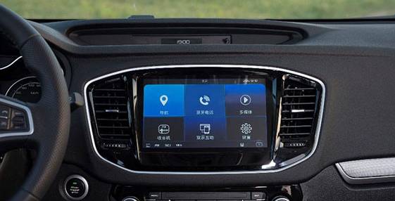 草原大雨来临前的场景,草原大雨来临