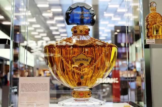 巴黎戴高乐机场购物全攻略,法国购物攻略去法国买什么好