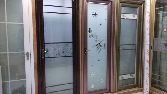 浴室门用什么材料好？教你如何选择浴室门